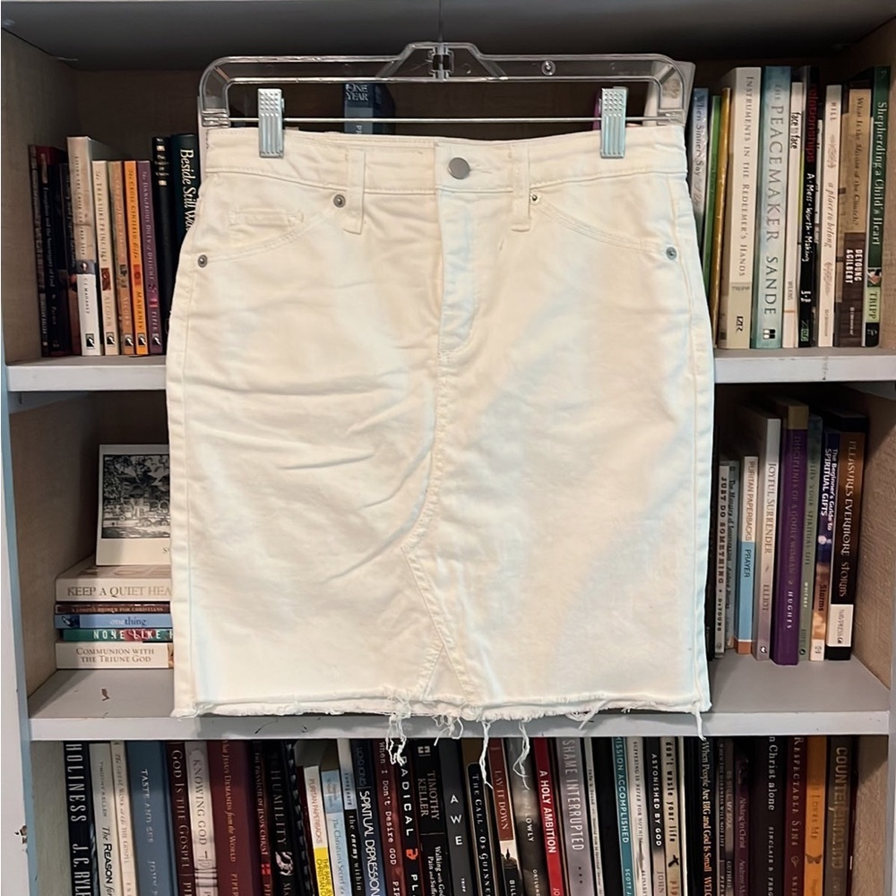White denim mini